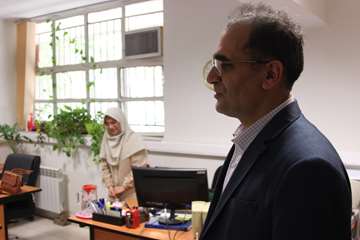 بازدید رئیس جدید دانشگاه از کارمندان