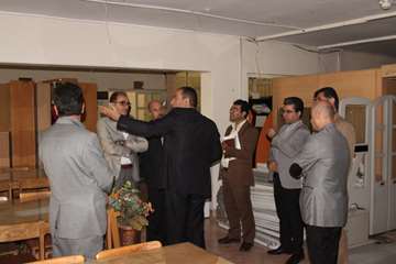 بازدید ریاست دانشگاه از خوابگاه های دانشجویی و کلاس های درس