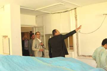 بازدید ریاست دانشگاه از خوابگاه های دانشجویی و کلاس های درس