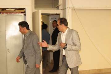 بازدید ریاست دانشگاه از خوابگاه های دانشجویی و کلاس های درس