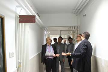 بازدید ریاست دانشگاه از خوابگاه های دانشجویی و کلاس های درس