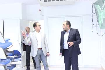 بازدید ریاست دانشگاه از خوابگاه های دانشجویی و کلاس های درس