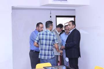 بازدید ریاست دانشگاه از خوابگاه های دانشجویی و کلاس های درس