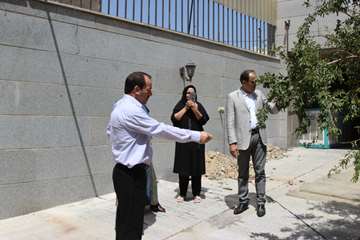 بازدید ریاست دانشگاه از خوابگاه های دانشجویی و کلاس های درس