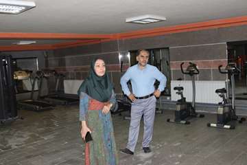 بازدید ریاست دانشگاه از خوابگاه های دانشجویی و کلاس های درس