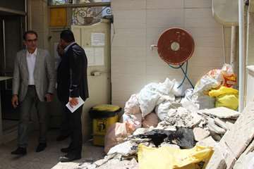 بازدید ریاست دانشگاه از خوابگاه های دانشجویی و کلاس های درس