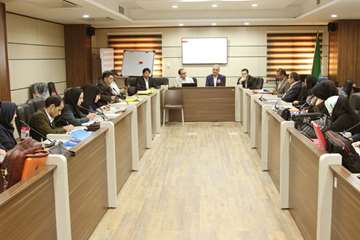 نشست توجیهی آموزشی مددکاری جامعه ای با رویکرد اجتماعی شدن نظام سلامت