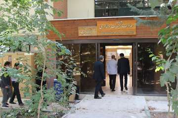 بازدید رئیس دانشگاه و هیات همراه از کلاس ها و کتابخانه