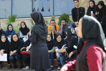 کمپین ارتقای آگاهی پیرامون کم شنوایی و کاشت حلزون 