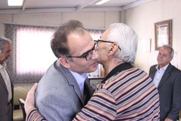 دیدار دکتر عرب، رئیس دانشگاه از همکاران بازنشسته کانون بازنشستگان دانشگاه