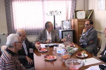 دیدار دکتر عرب، رئیس دانشگاه از همکاران بازنشسته کانون بازنشستگان دانشگاه