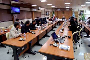 جلسه نقد وبررسی فعالیت های سازمانهای امدادی در زلزله کرمانشاه