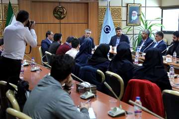 جلسه نقد وبررسی فعالیت های سازمانهای امدادی در زلزله کرمانشاه