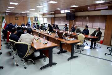 جلسه نقد وبررسی فعالیت های سازمانهای امدادی در زلزله کرمانشاه