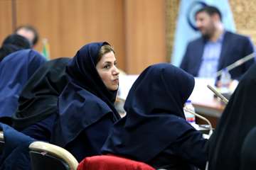 جلسه نقد وبررسی فعالیت های سازمانهای امدادی در زلزله کرمانشاه