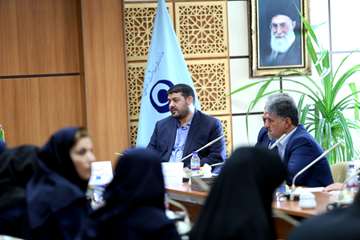 جلسه نقد وبررسی فعالیت های سازمانهای امدادی در زلزله کرمانشاه