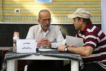 خدمات رایگان بسیج جامعه پزشکی دانشگاه به اهالی منطقه خزانه بخارایی