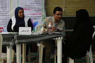 خدمات رایگان بسیج جامعه پزشکی دانشگاه به اهالی منطقه خزانه بخارایی