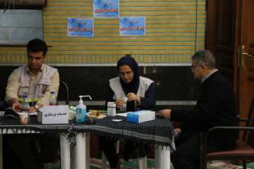 خدمات رایگان بسیج جامعه پزشکی دانشگاه به اهالی منطقه خزانه بخارایی