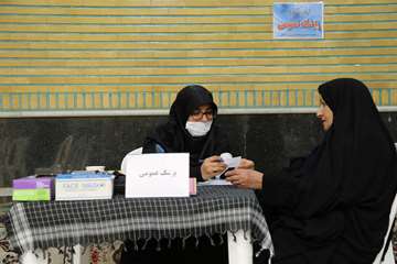 خدمات رایگان بسیج جامعه پزشکی دانشگاه به اهالی منطقه خزانه بخارایی