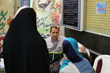 خدمات رایگان بسیج جامعه پزشکی دانشگاه به اهالی منطقه خزانه بخارایی