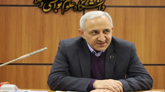 بهروزرسانی برنامههای درسی دانشگاه و توجه ویژه به صرفهجویی در انرژیدکتر حسینی: