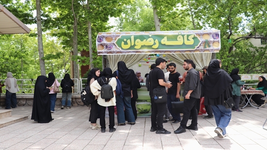 برپایی «کافه رضوان» در دانشگاه علوم توانبخشی و سلامت اجتماعی همزمان با دهه کرامت 