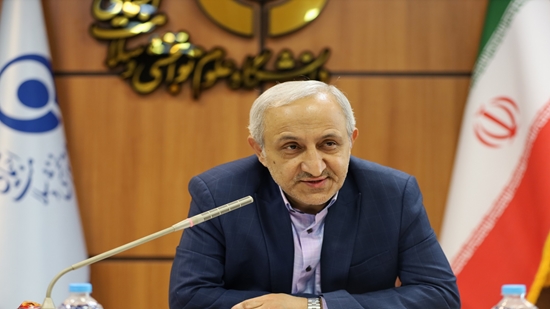 ارتقای کیفیت خدمات و پایش مستمر عملکرد کارکنان را دنبال می کنیم 